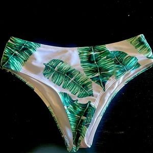 Worn a couple times. It was to small on me but it is very soft